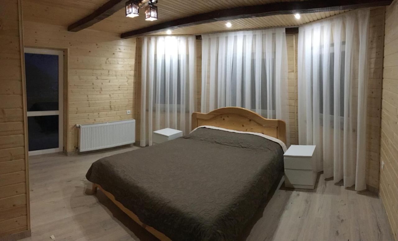 Котедж Mountain House Yaremche Ngoại thất bức ảnh