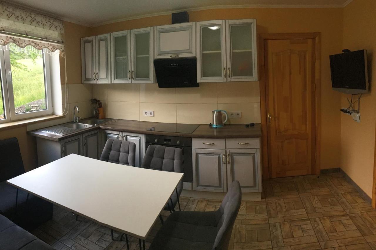 Котедж Mountain House Yaremche Ngoại thất bức ảnh