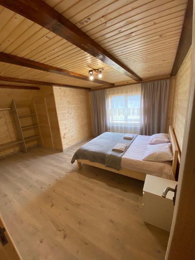 Котедж Mountain House Yaremche Ngoại thất bức ảnh